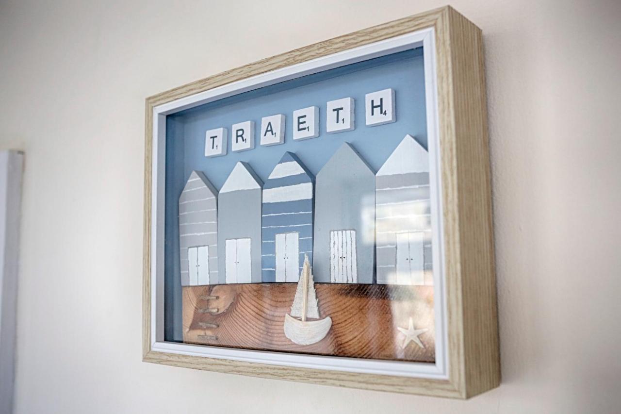 Caswell Beach Chalet 70 Located In Gower Peninsula Swansea Eksteriør billede