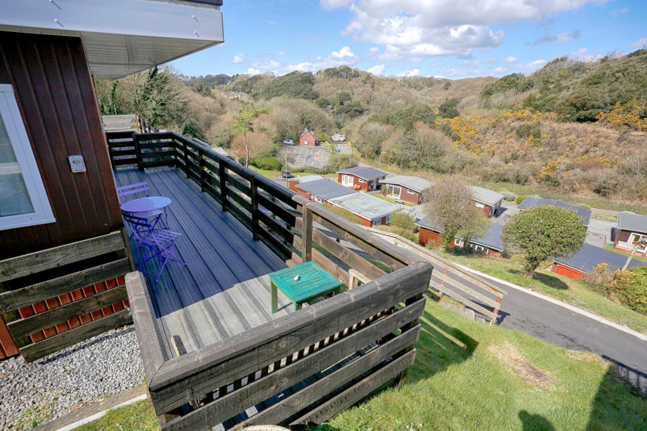 Caswell Beach Chalet 70 Located In Gower Peninsula Swansea Eksteriør billede